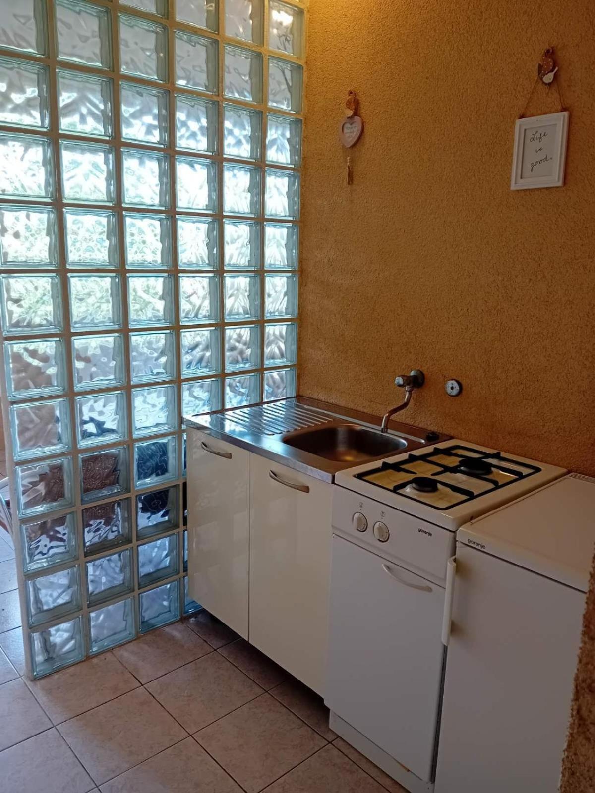 Rooms With A Parking Space Krk - 13553 Vrh  Extérieur photo
