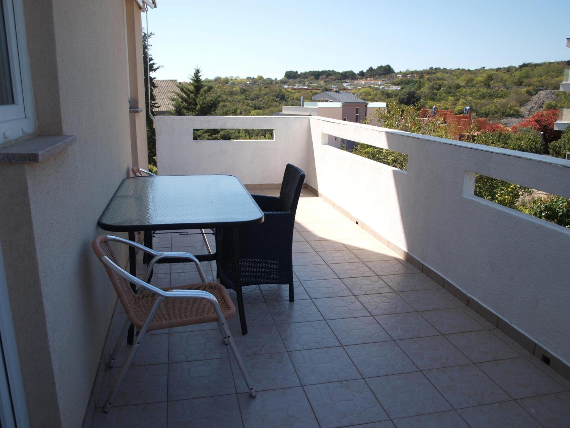 Rooms With A Parking Space Krk - 13553 Vrh  Extérieur photo